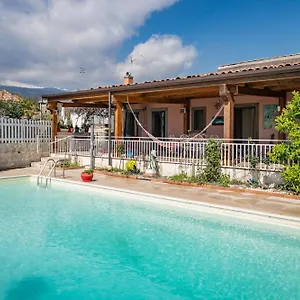  Villa Venere Pool